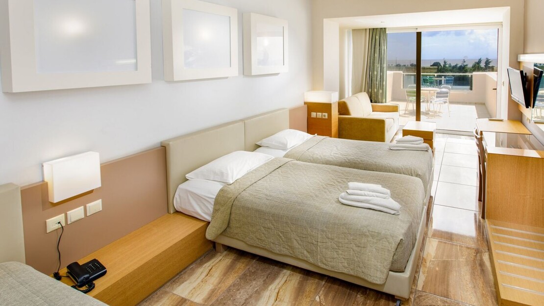 Sovereign Beach Hotel